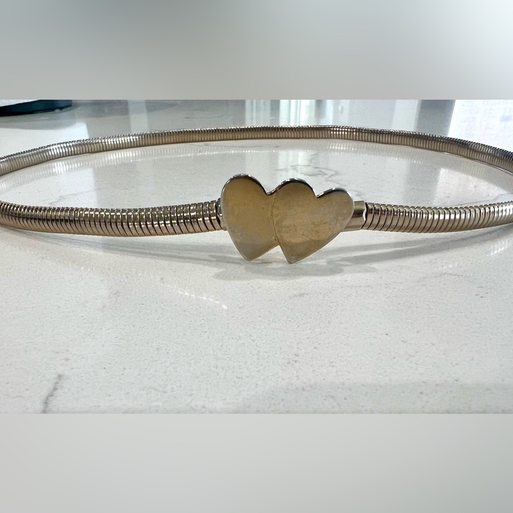 Vintage 1980s Gold Metal Stretch Heart Belt - Picture 2 of 3